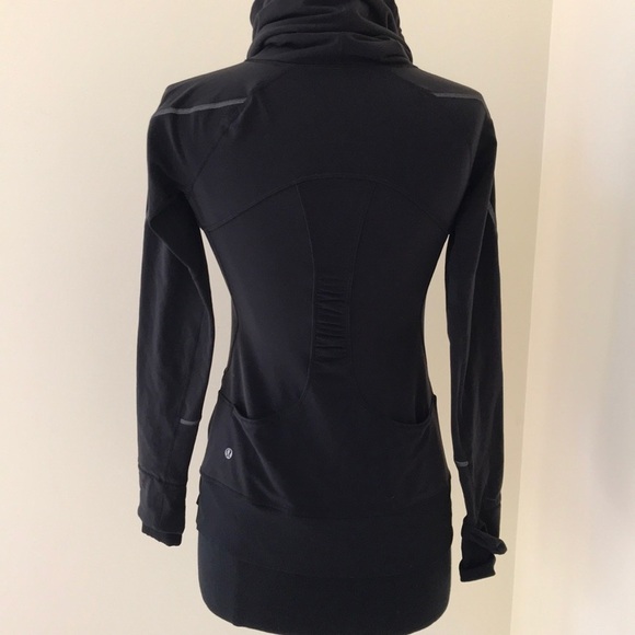 LULULEMON Athletica Size 2 Black Sweatshirt - Picture 3 of 7